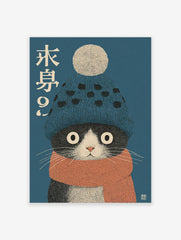 Whimsical tuxedo cat wall art wearing a blue beanie and orange scarf, with Japanese text on a blue background.