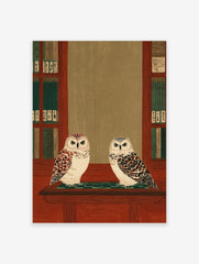 Two illustrative owls on a wooden shelf, flanked by bookshelves with green and Japanese character books