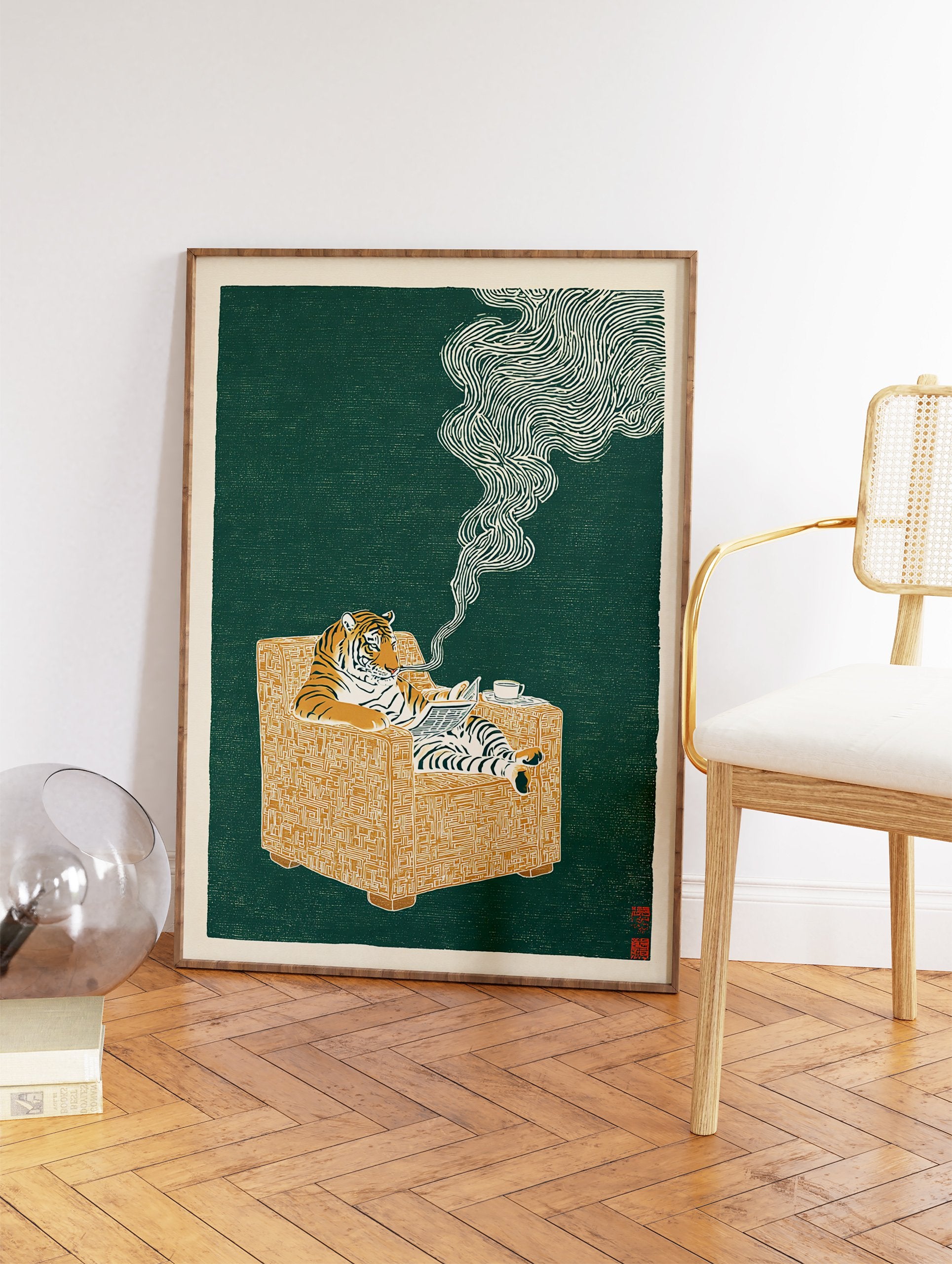 Illustrated tiger art print showing a tiger in an armchair reading a newspaper, smoking a pipe, on a green background. - Image 2